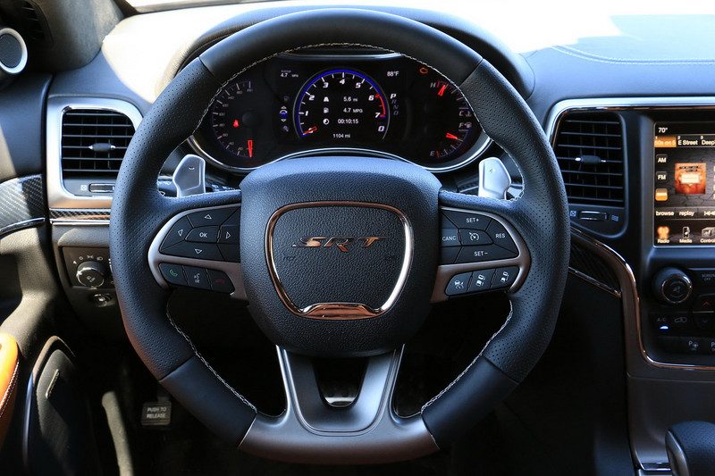 jeep presenta grand cherokee srt 2017 0016 800x533 c