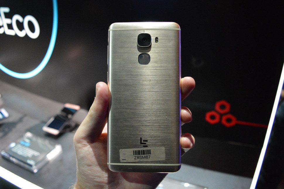 descubre el leeco le pro 3 back full 2 970x647 c