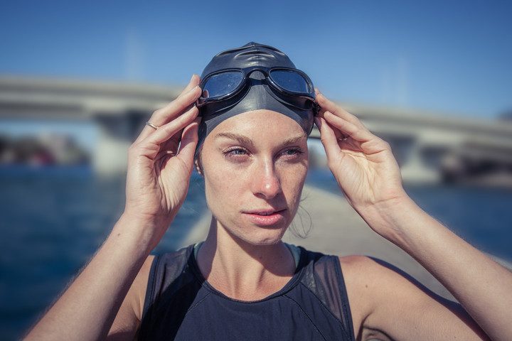 la nueva cinta para cabeza moov hr mide frecuencia cardiaca limited share swimcap 720x720