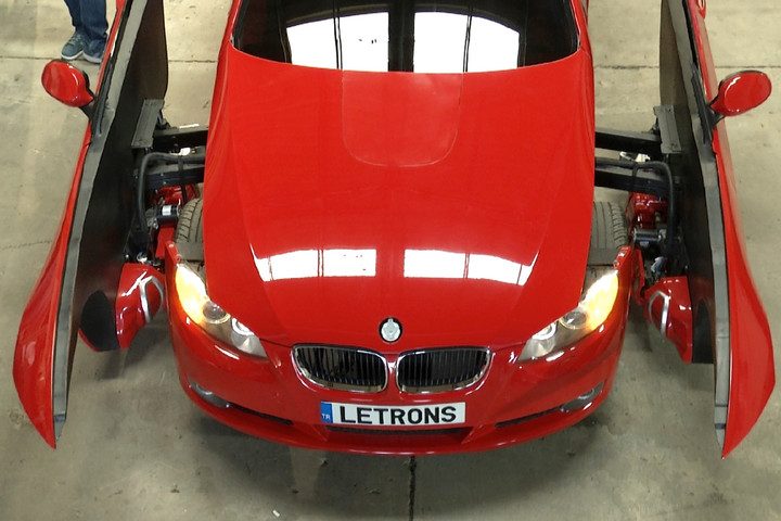un bmw convertido en transformer master2 still053 720x480 c