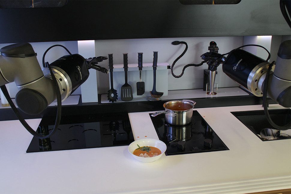 robot chef cocina moley robotics cookin 970x647 c