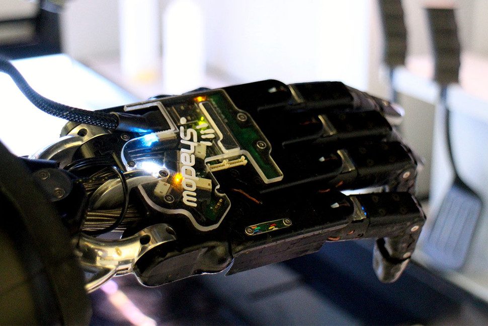 robot chef cocina moley robotics hand 970x647 c