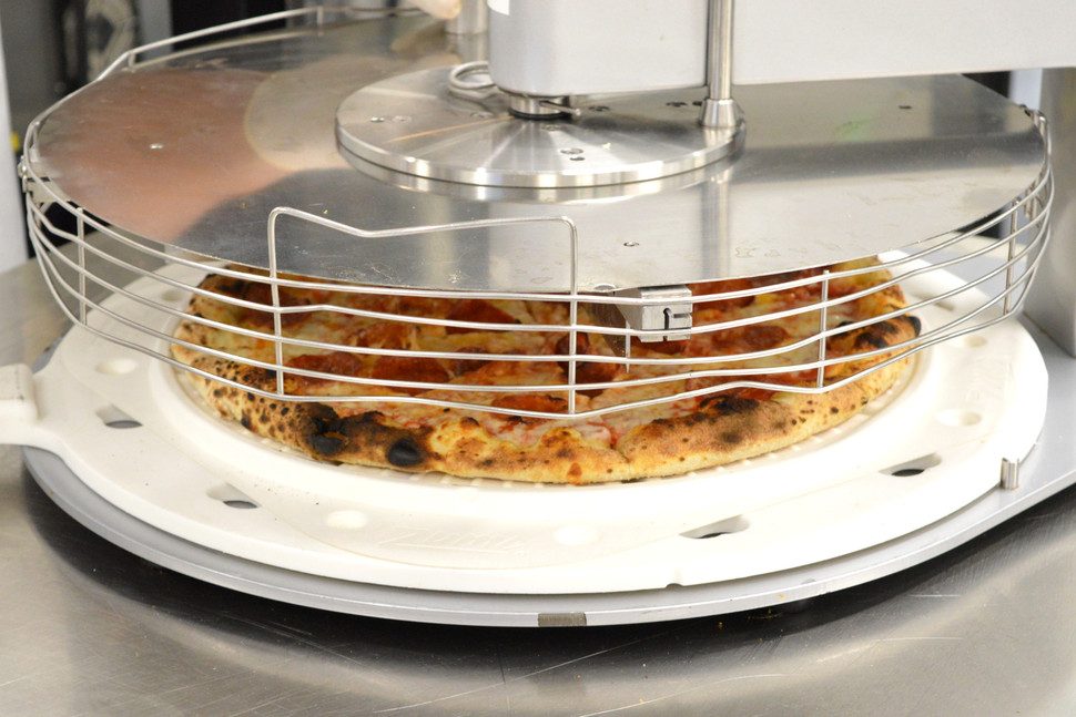 zume robot pizza 5 970x647 c
