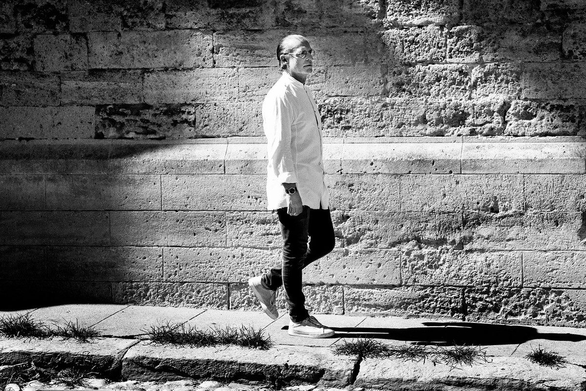 enigma album merlin pressphoto 01 1200x800 c