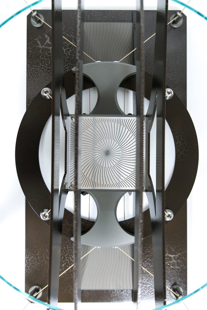 pagarias 30 000 dolares por esta moderna mesa flotante 938a891b66bae662bd6c6279efb173c8