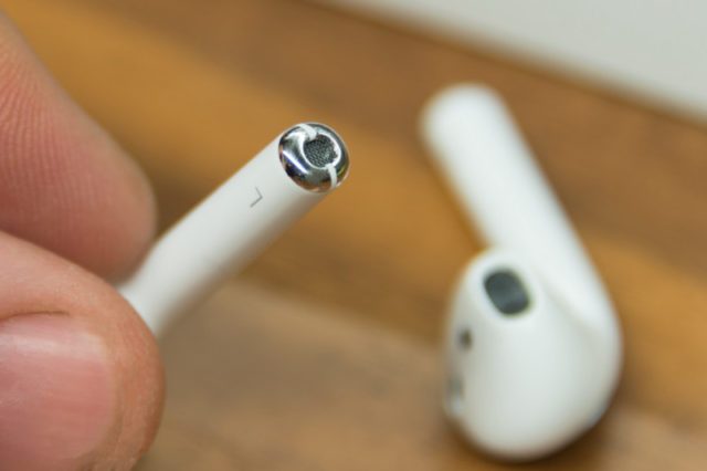 airpods apple review micend 800x533 c