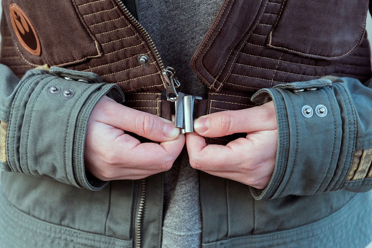 las nuevas chaquetas de star wars columbia starwars jkts gynclaspcuffs 1200x800 c