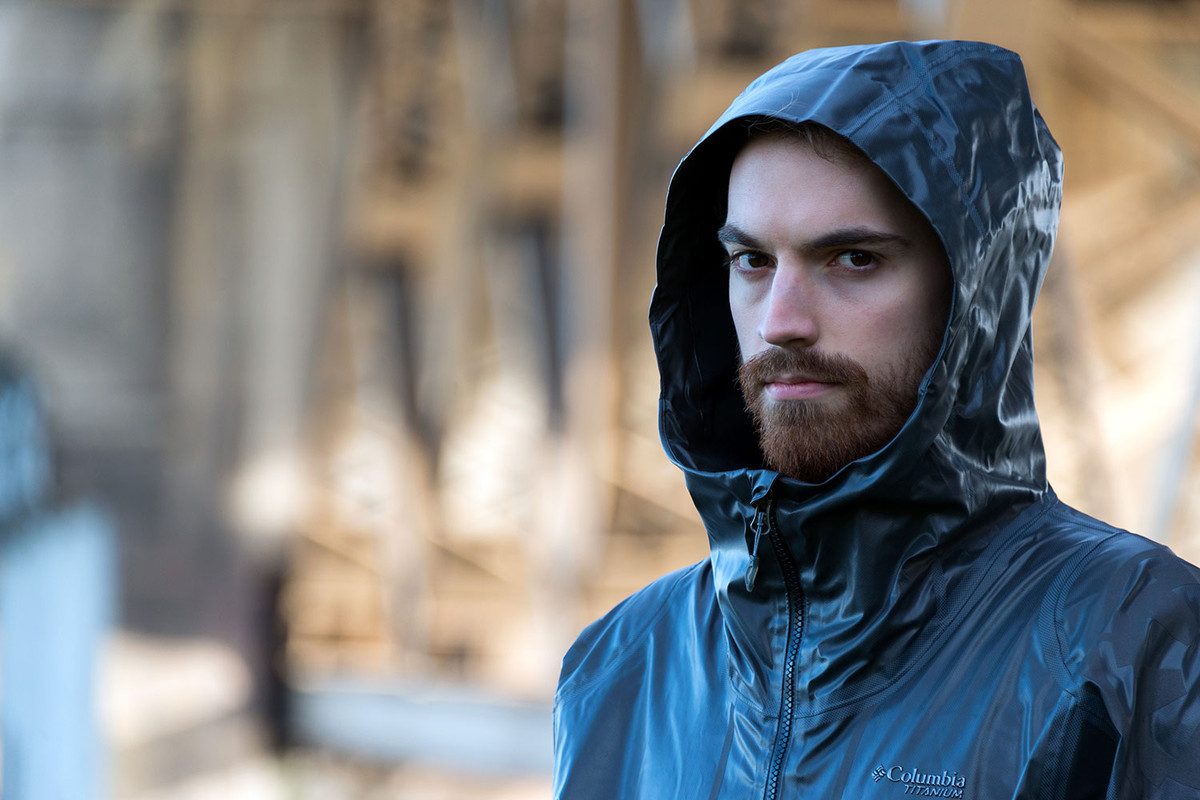 las nuevas chaquetas de star wars columbia starwars jkts stormtrooper hood 1200x800 c