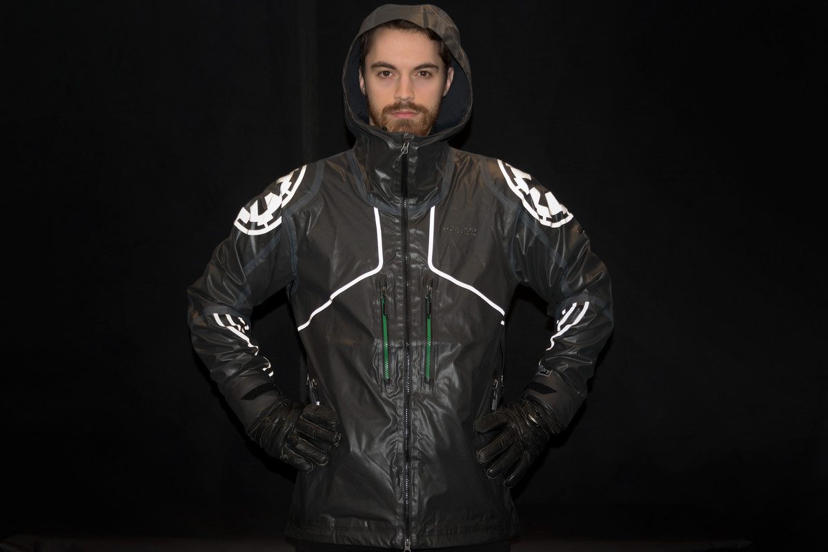 las nuevas chaquetas de star wars columbia starwars jkts stormtrooper logos lit1 1200x800 c