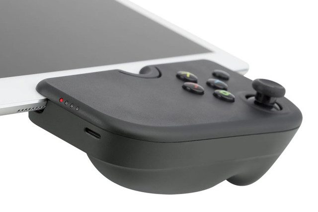 gamevice iphone nintendo switch gamevice04 640x427 c