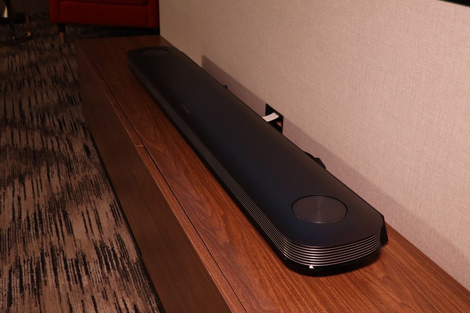 lanzamiento tv wallpaper oled de lg ces 2017 img 1064 970x647 c