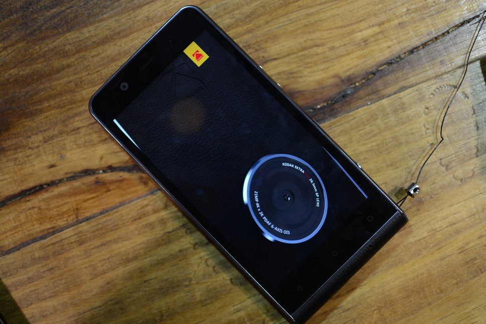 kodak ektra celular phone ces 2017 9 970x647 c