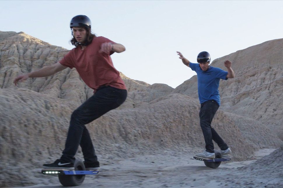 one wheel plus nuevo skateboard ces2017 onewheel 4 2 970x647 c