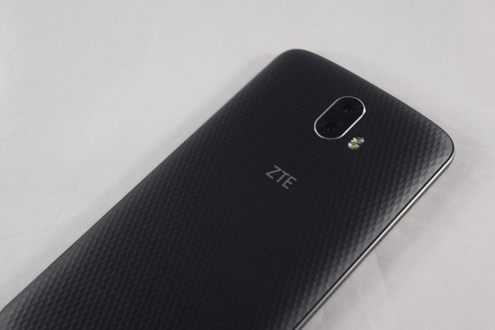 descubre el nuevo zte blade v8 pro 0003 970x647 c
