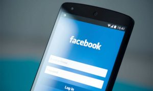 Famosos abandonan Facebook