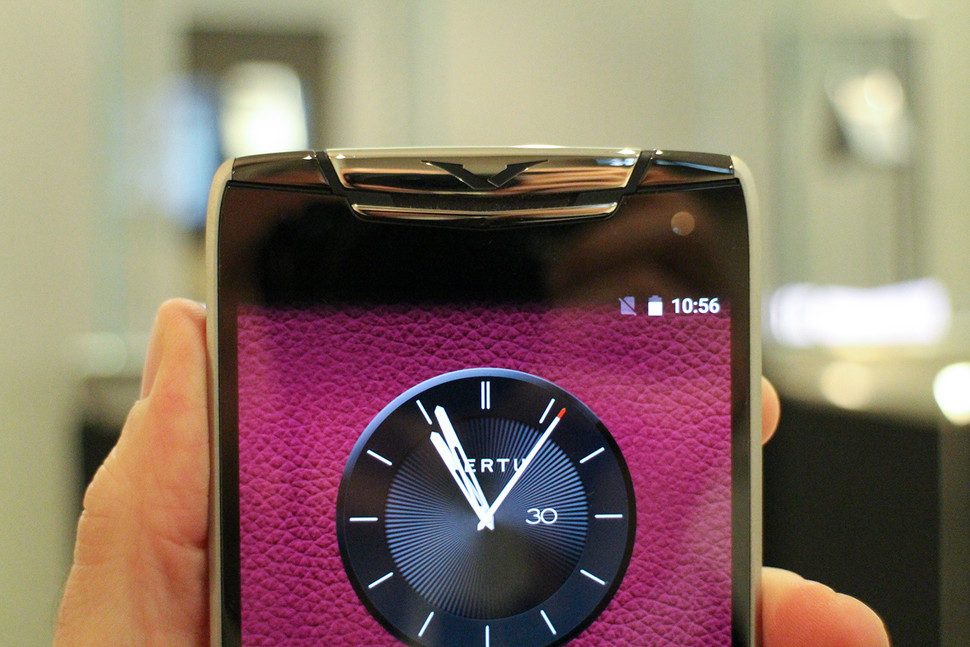 vertu constellation un telefono de lujo por 6000 dolares 012 970x647 c