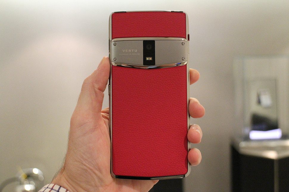 vertu constellation un telefono de lujo por 6000 dolares 023 970x647 c