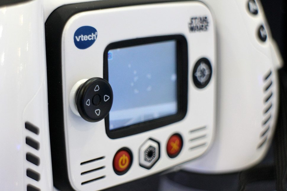 el reloj star wars y la camara stormtrooper de vtech watch and camera 0003 970x647 c