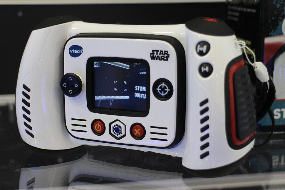 el reloj star wars y la camara stormtrooper de vtech watch and camera 0006 970x647 c