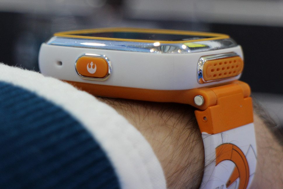 el reloj star wars y la camara stormtrooper de vtech watch and camera 0014 970x647 c