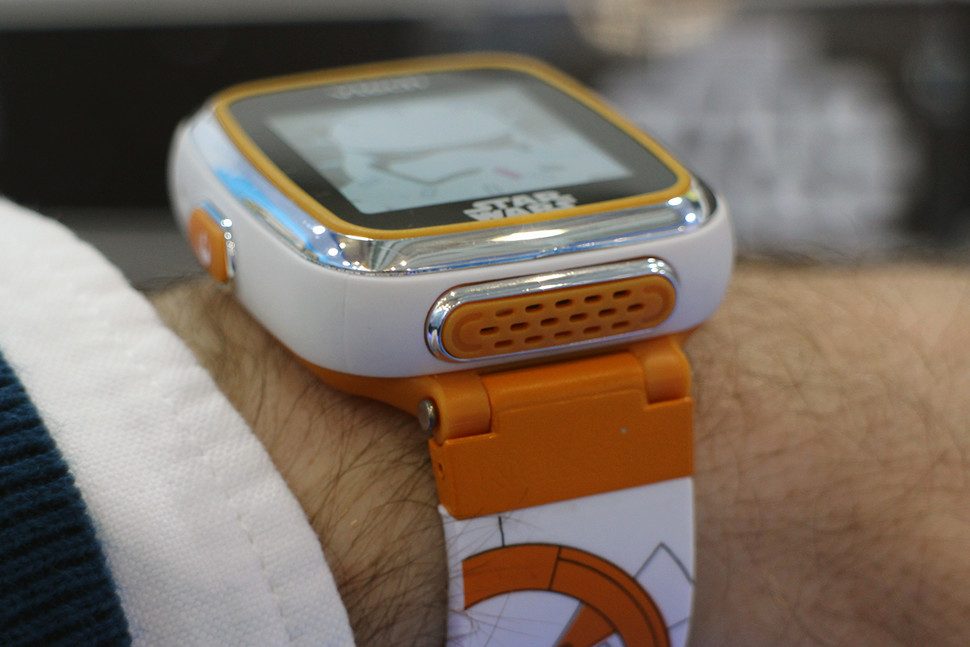 el reloj star wars y la camara stormtrooper de vtech watch and camera 0016 970x647 c