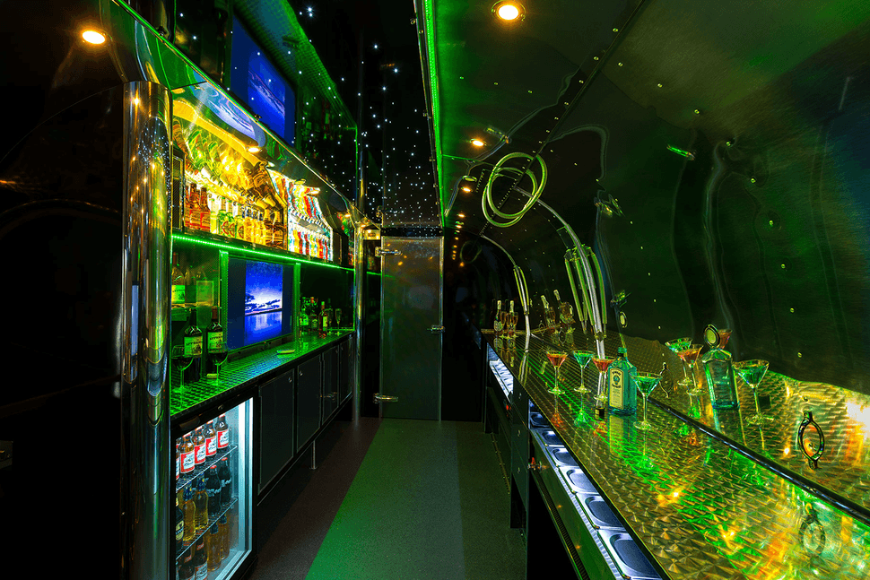 bar sobre ruedas trailer apollo 70 11 970x647 c