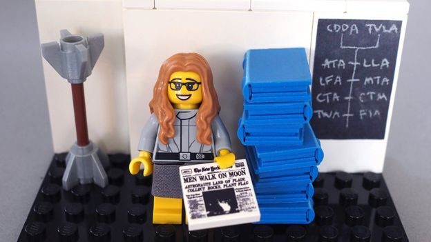 women of nasa de lego legos 4
