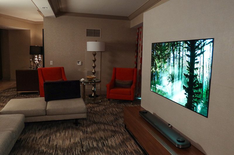 tv wallpaper oled lg 5 2 800x533 c