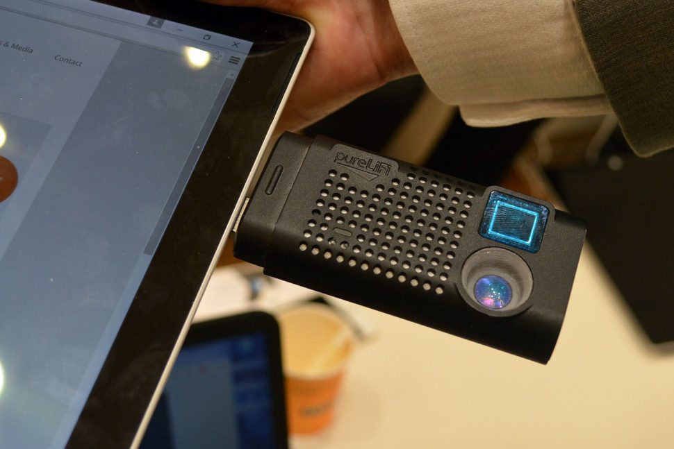 lifi conecta internet luz li fi 0009 970x647 c