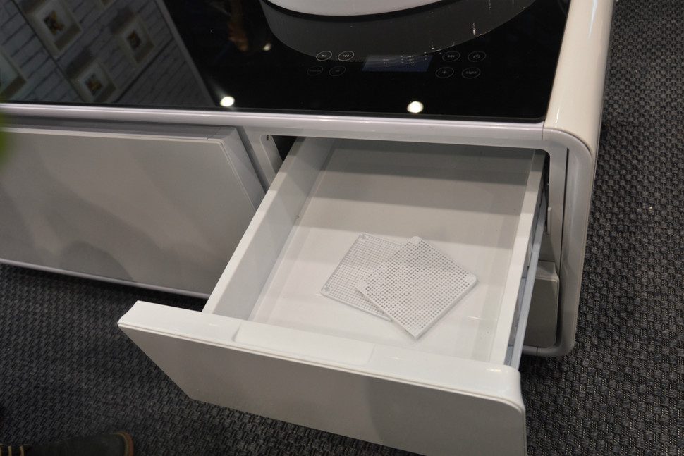 mesa inteligente sabro refrigerador sobro coffee table 2 970x647 c
