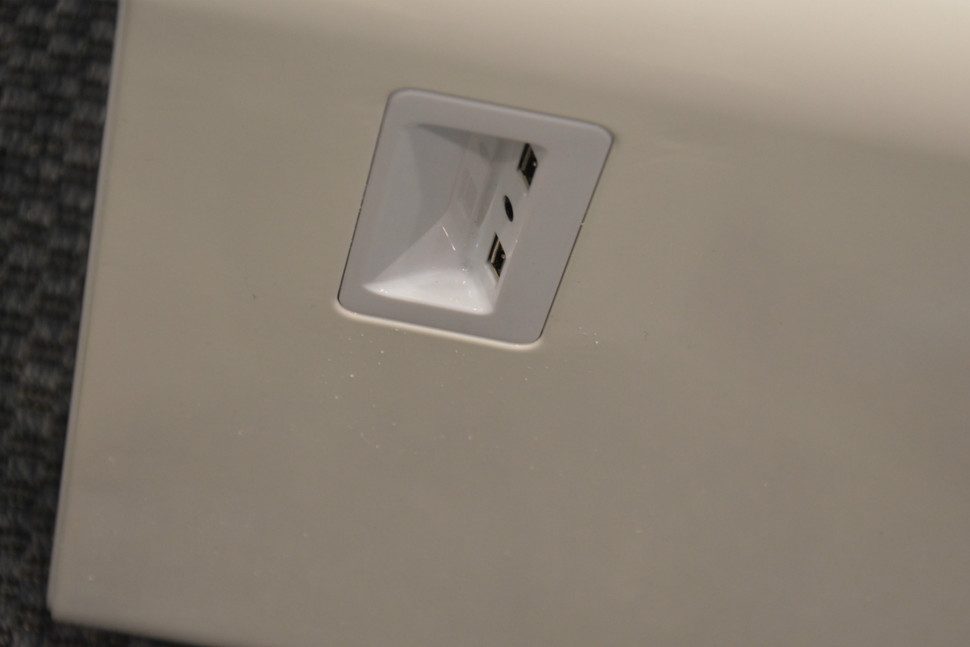 mesa inteligente sabro refrigerador sobro coffee table usb 970x647 c