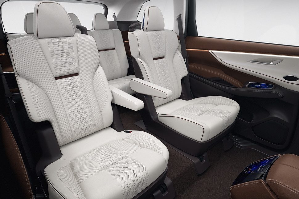 ny presentacion subaru ascent tr8 int 2ndseat small 970x647 c
