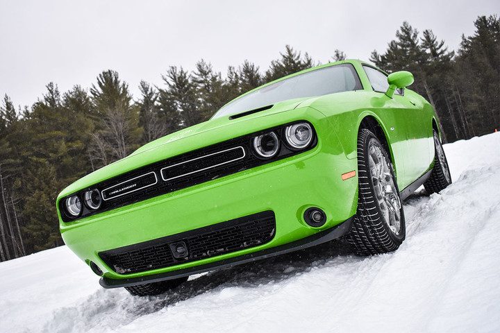 challenger gt awd 2017 dodge corner angle 2 970x647 c 720x480