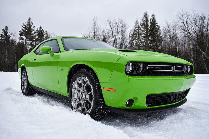 challenger gt awd 2017 dodge side angle 2 970x647 c 720x480