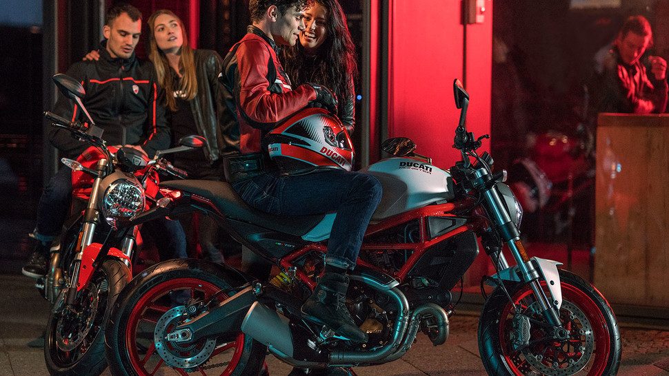 ducati 797 monster moto 2017 12 970x546 c