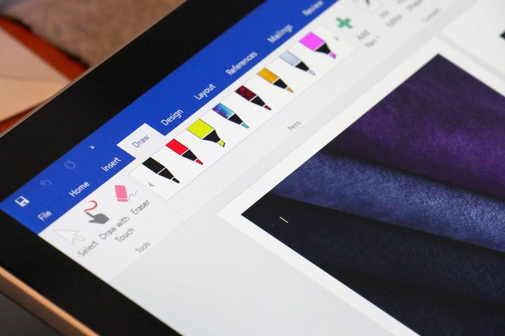 2017 Microsoft-Surface-Pro-and-Surface-Pen-2017