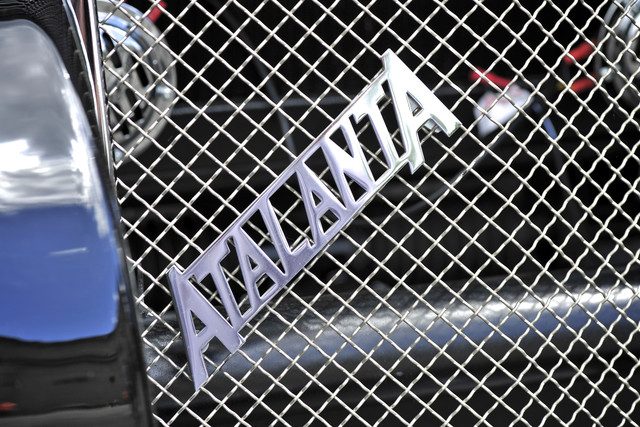 atalanta carro deportivo mano 05