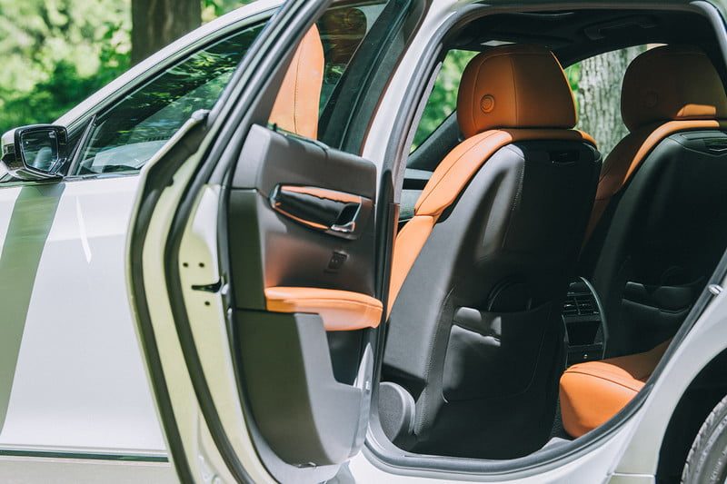 cadillac ct6 hibrido enchufable 2017 plug in review 18 800x533 c