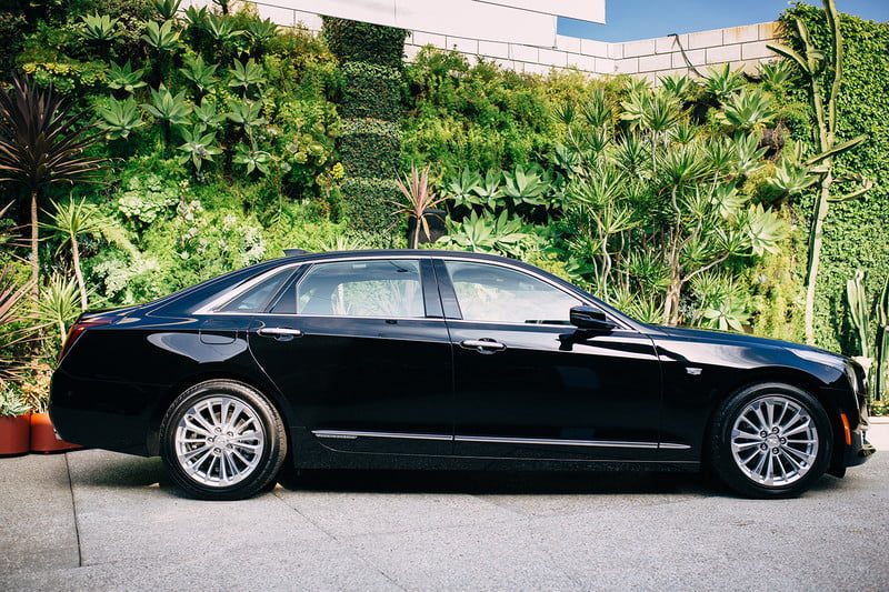 cadillac ct6 hibrido enchufable 2017 plug in review 9 800x533 c