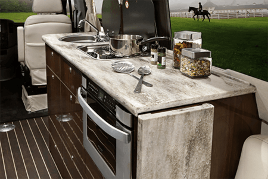 furgoneta viaje mercedes airstream interstate grand tour ext galley