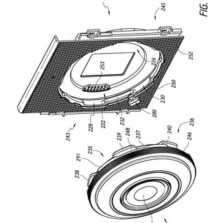 camara mostrada en la patente para un supuesto celular RED
