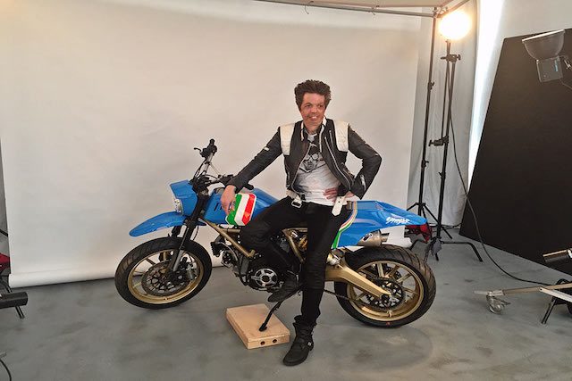 ducati moto arte grime scrambler maverick 02