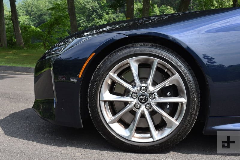 lexus lc500 hibrido coupe 2018 lc 500h front tire 800x533 c
