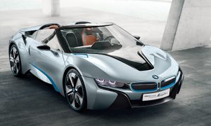 BMW i8 Descapotable Concepto