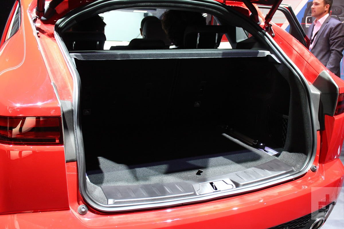 jaguar epace suv lanzamiento juaguar e pace17 1200x800 c