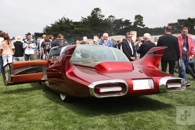 modelos favoritos monterey car week didia 150 couple back angle 720x480 c