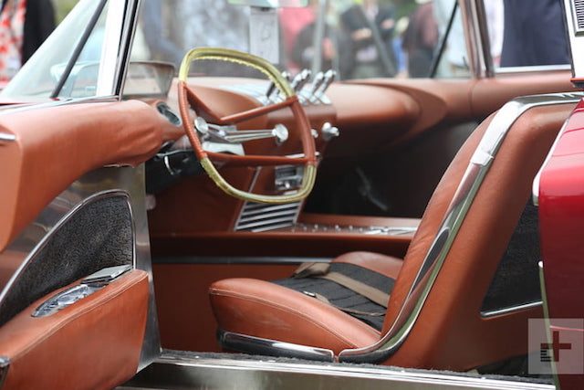 modelos favoritos monterey car week didia 150 couple back interior 720x480 c