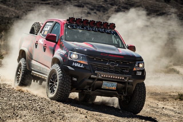 chevy colorado zr2 carrera todoterreno hall racings chevrolet 640x427 c