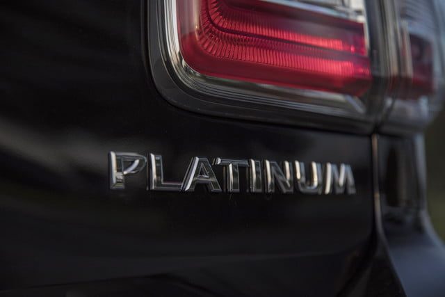 nissan armada retrovisor inteligente 12 640x427 c