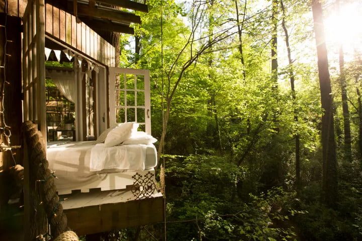 Secluded Intown Treehouse (Atlanta, Georgia)